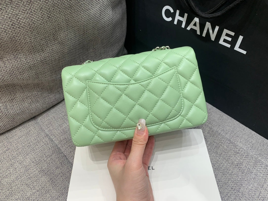 MINI Rectangle FLAP BAG 20CM LIME Lambskin Silver Hardware