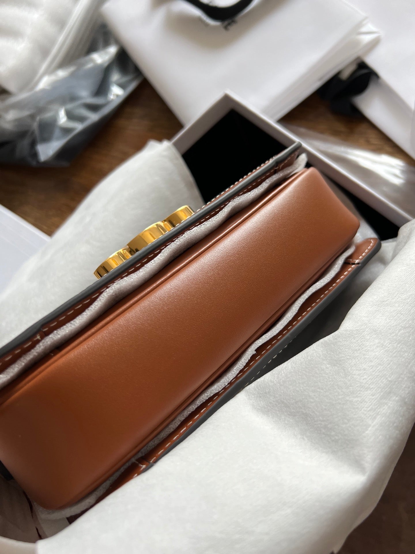 TEEN Triomphe 18.5 TAN Monogram Canvas Brown Calfskin