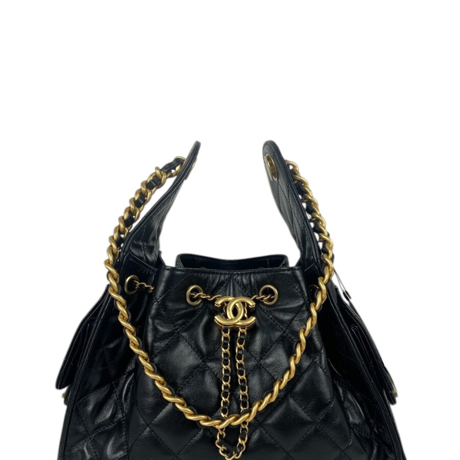 Chanel Shoulder Bag black – front view