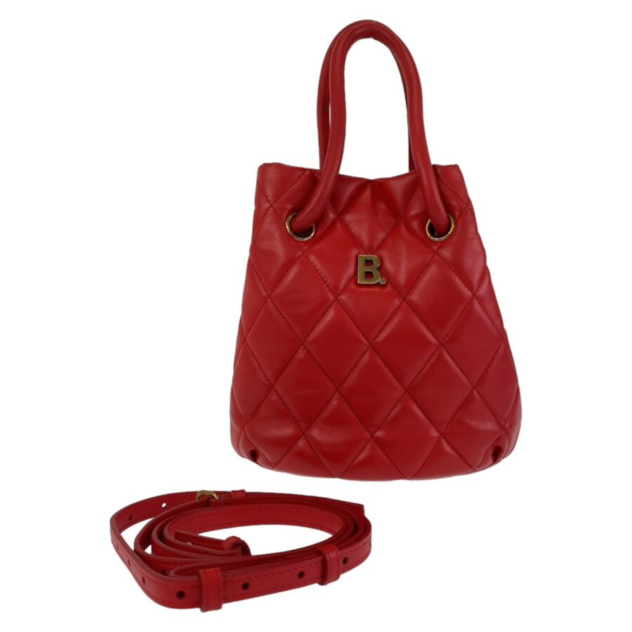 Balenciaga Bucket Bag red – front view
