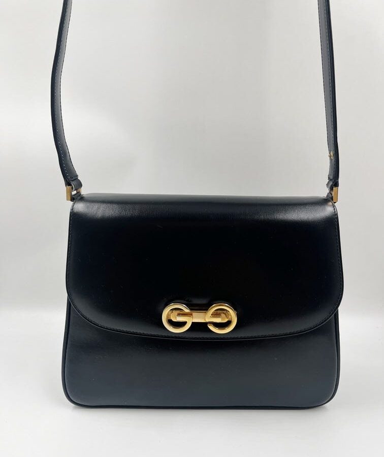 Gucci handbag – front view
