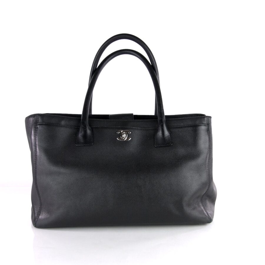 Chanel Tote black bag – front view