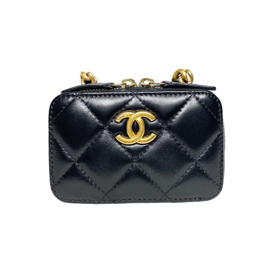 Chanel Clutch black bag – front view