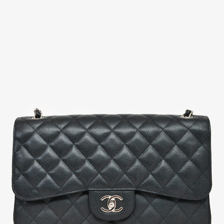 Chanel Shoulder Bag black – front view