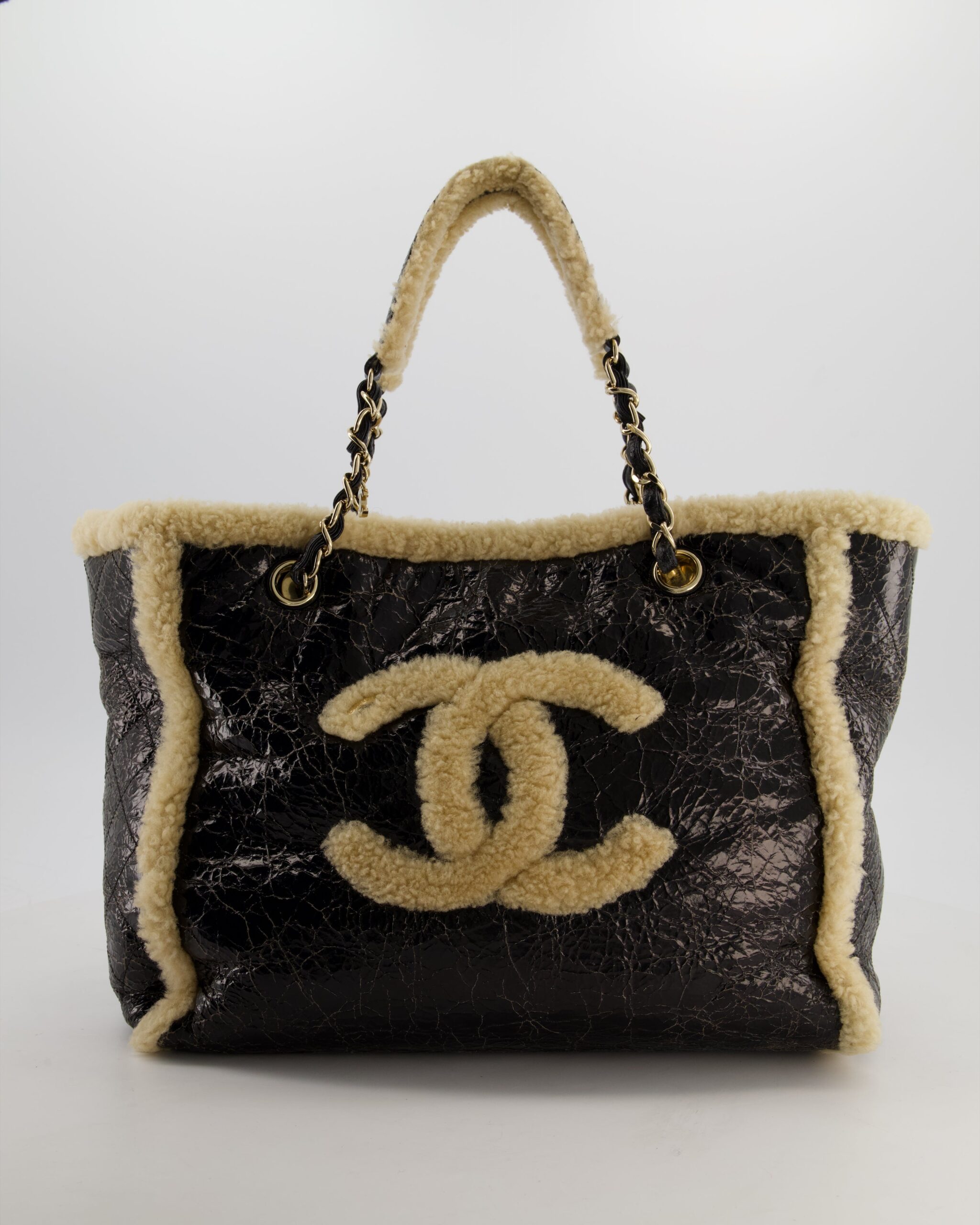 Chanel Black Shiny Crumpled Shearling CC Mania Deauville Tote Bag W