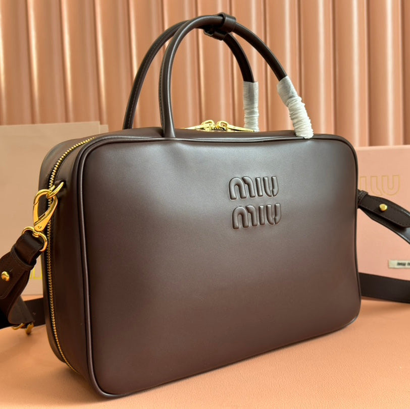 BEAU TOP HANDLE BAG 34 IN CEDAR BROWN SMOOTH CALFSKIN | Studio Nafay
